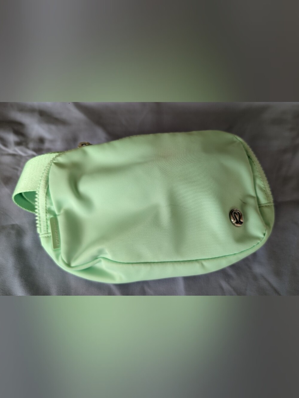 lululemon athletica Light Mint Green Crossbody Belt Bag